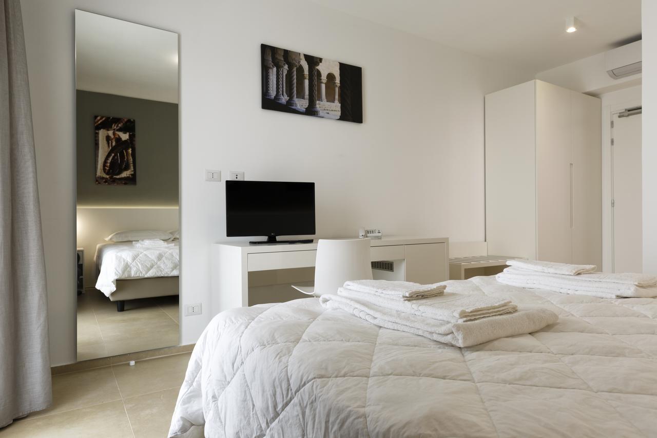 Southeast Hotel Chiaramonte Gulfi Εξωτερικό φωτογραφία
