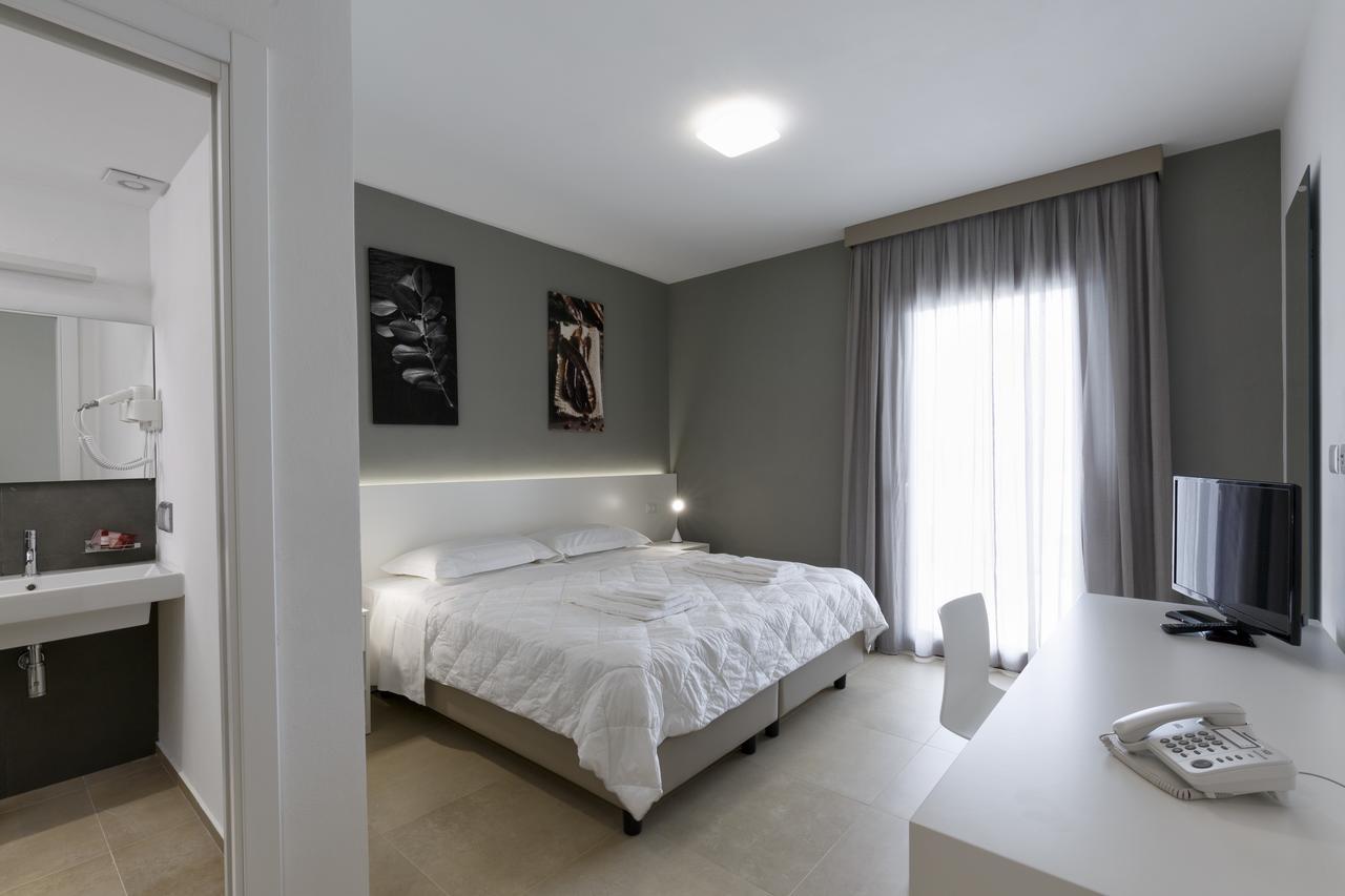 Southeast Hotel Chiaramonte Gulfi Εξωτερικό φωτογραφία
