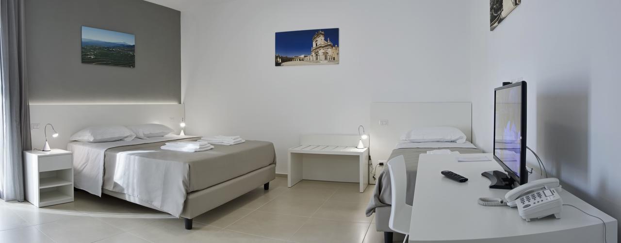 Southeast Hotel Chiaramonte Gulfi Εξωτερικό φωτογραφία