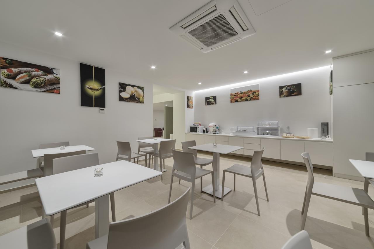 Southeast Hotel Chiaramonte Gulfi Εξωτερικό φωτογραφία